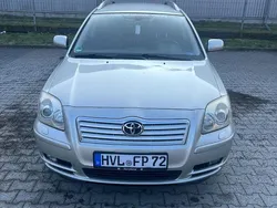 Silber Gebraucht 2006 Toyota Avensis Edition Kombi | 3.500 € (Fairer Preis)