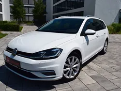 Weiß Gebraucht 2018 VW Golf VII Highline Kombi | 12.999 € (Guter Preis)