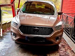 Beige Gebraucht 2019 Ford Kuga Vignale SUV | 19.800 €