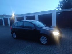 Schwarz Gebraucht 2004 VW Golf Sport Limousine | 4.850 € (Fairer Preis)