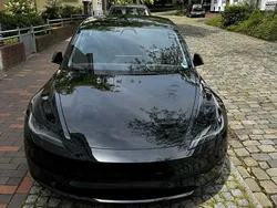 Schwarz Gebraucht 2024 Tesla Model 3 Long Range Limousine | 41.800 € (Teuer)