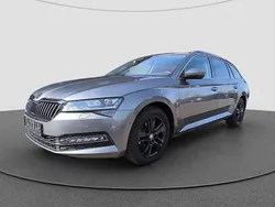 Grau Gebraucht 2023 Skoda Superb Style Kombi | 46.649 € (Teuer)
