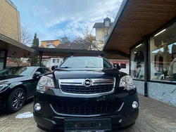 Schwarz Gebraucht 2013 Opel Antara SUV | 5.500 € (Etwas zu teuer)