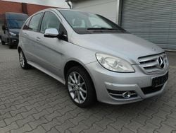 Silber Gebraucht 2009 Mercedes B170 Van / Kleinbus | 4.999 € (Fairer Preis)