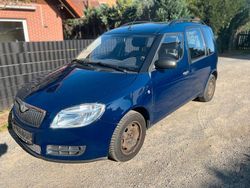 Blau Gebraucht 2009 Skoda Roomster Van / Kleinbus | 1.750 € (Guter Preis)