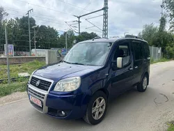 Blau Gebraucht 2008 Fiat Doblò Van / Kleinbus | 3.999 € (Fairer Preis)