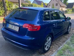 Blau Gebraucht 2010 Audi A3 Sportback Attraction Limousine | 6.700 € (Guter Preis)
