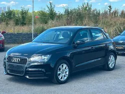 Schwarz Gebraucht 2012 Audi A1 Attraction Kleinwagen | 9.500 € (Guter Preis)