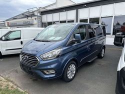 Chroma blau Gebraucht 2023 Ford Tourneo Titanium Van / Kleinbus | 49.999 € (Teuer)