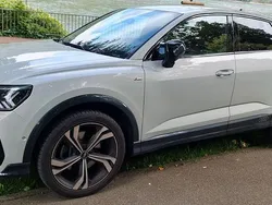 Grau Gebraucht 2020 Audi Q3 S-Line SUV | 36.000 € (Fairer Preis)