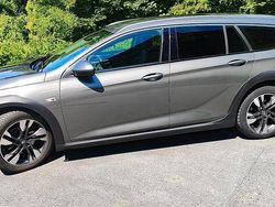 Grau Gebraucht 2019 Opel Insignia Country Tourer Kombi | 22.222 € (Fairer Preis)