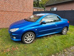 Blau Gebraucht 2004 Peugeot 206 CC Cabrio | 1.100 € (Superpreis)