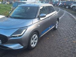 Silber Gebraucht 2024 Suzuki Swift Comfort Limousine | 18.490 € (Guter Preis)