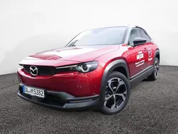 Rot Gebraucht 2024 Mazda MX30 Makoto SUV | 31.990 € (Teuer)