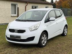 Weiß Gebraucht 2011 Kia Venga Kleinwagen | 6.990 € (Fairer Preis)