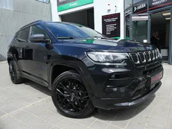Schwarz (metallic) Gebraucht 2022 Jeep Compass SUV | 21.800 € (Superpreis)