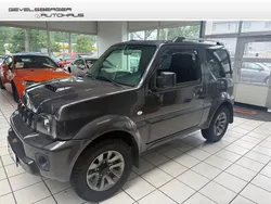 Grau Gebraucht 2017 Suzuki Jimny Style SUV | 14.980 € (Fairer Preis)