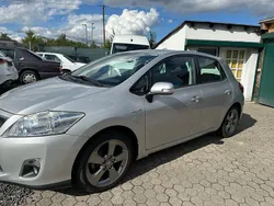 Silber Gebraucht 2012 Toyota Auris Hybrid Executive Limousine | 9.299 € (Guter Preis)