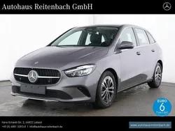 Lack mountaingrau Gebraucht 2024 Mercedes B200 Progressive Van / Kleinbus | 33.333 € (Teuer)