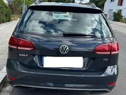 Grau Gebraucht 2018 VW Golf VII Comfortline Limousine | 11.900 € (Guter Preis)