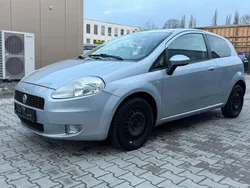 Grau Gebraucht 2006 Fiat Grande Punto Dynamic Kleinwagen | 600 € (Superpreis)