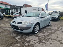Grau Gebraucht 2004 Renault Mégane Cabriolet Dynamique Cabrio | 1.250 € (Superpreis)