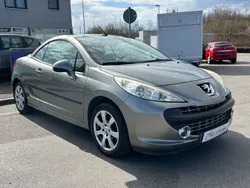Grau Gebraucht 2007 Peugeot 207 CC Sport Cabrio | 3.350 € (Fairer Preis)