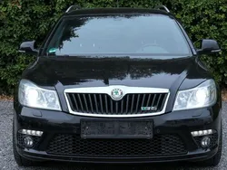 Schwarz Gebraucht 2013 Skoda Octavia RS Kombi | 8.700 € (Guter Preis)