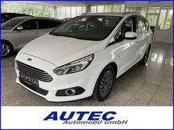 Weiß Gebraucht 2020 Ford S-MAX Titanium Van / Kleinbus | 20.985 € (Superpreis)