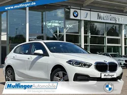 Alpinweiss Gebraucht 2021 BMW 118 Kleinwagen | 17.899 € (Fairer Preis)