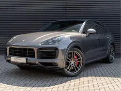 Grau Gebraucht 2022 Porsche Cayenne SUV | 84.490 €