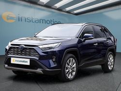 Blau Gebraucht 2023 Toyota RAV4 Hybrid SUV | 42.949 € (Etwas zu teuer)