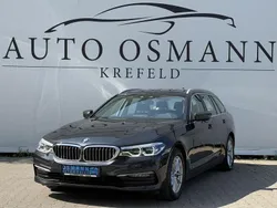 Grau Gebraucht 2020 BMW 530 Sport Line Kombi | 24.950 € (Guter Preis)