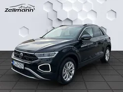 Schwarz Gebraucht 2024 VW T-Roc Life SUV | 29.990 € (Guter Preis)