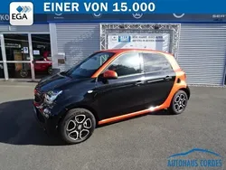 Schwarz Gebraucht 2018 Smart ForFour Electric Drive Passion Limousine | 8.789 € (Fairer Preis)