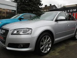 Silber Gebraucht 2009 Audi A3 Sportback Ambition Limousine | 9.900 € (Fairer Preis)