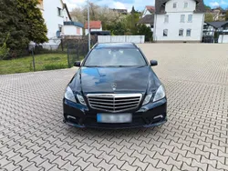 Schwarz Gebraucht 2010 Mercedes E250 AMG Kombi | 12.000 € (Fairer Preis)