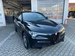 Schwarz metallic Gebraucht 2022 Alfa Romeo Stelvio Sprint SUV | 48.800 €