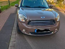 Braun Gebraucht 2011 Mini Cooper Countryman SUV | 5.900 € (Superpreis)
