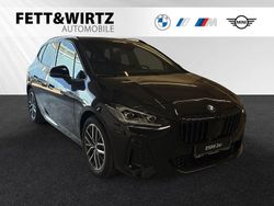 Schwarz Neu 2025 BMW 223 Active Tourer Performance Van / Kleinbus | 51.990 € (Etwas zu teuer)