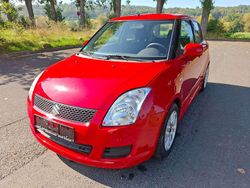 Rot Gebraucht 2010 Suzuki Swift Snow Kleinwagen | 2.690 € (Fairer Preis)