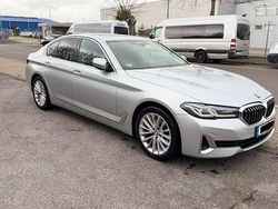 Grau Gebraucht 2021 BMW 520 Sport Line Limousine | 34.500 €