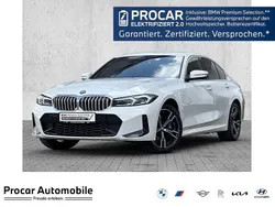 Weiß Gebraucht 2024 BMW 330e M Sport Limousine | 42.190 € (Fairer Preis)