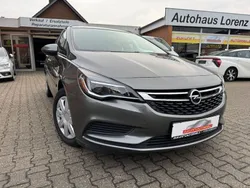 Grau Gebraucht 2018 Opel Astra Kombi | 8.490 € (Fairer Preis)