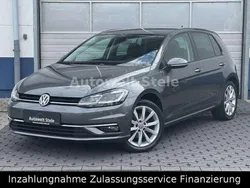 Grau Gebraucht 2019 VW Golf VII Highline Limousine | 18.800 € (Fairer Preis)