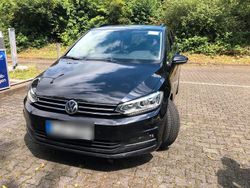 Schwarz Gebraucht 2020 VW Touran Van / Kleinbus | 12.000 € (Fairer Preis)