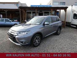 Grau Gebraucht 2017 Mitsubishi Outlander Edition SUV | 11.500 €