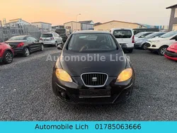 Schwarz Gebraucht 2012 Seat Altea XL Ecomotive Van / Kleinbus | 2.299 € (Teuer)