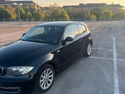Schwarz Gebraucht 2009 BMW 116 Advantage Kleinwagen | 3.250 € (Etwas zu teuer)