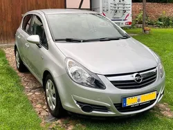 Silber Gebraucht 2010 Opel Corsa Edition Limousine | 3.750 € (Fairer Preis)